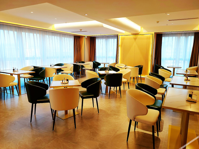 Food & Drinks 5, Starway Hotel Chongqing Yuelai National Exhibition Center, Chongqing