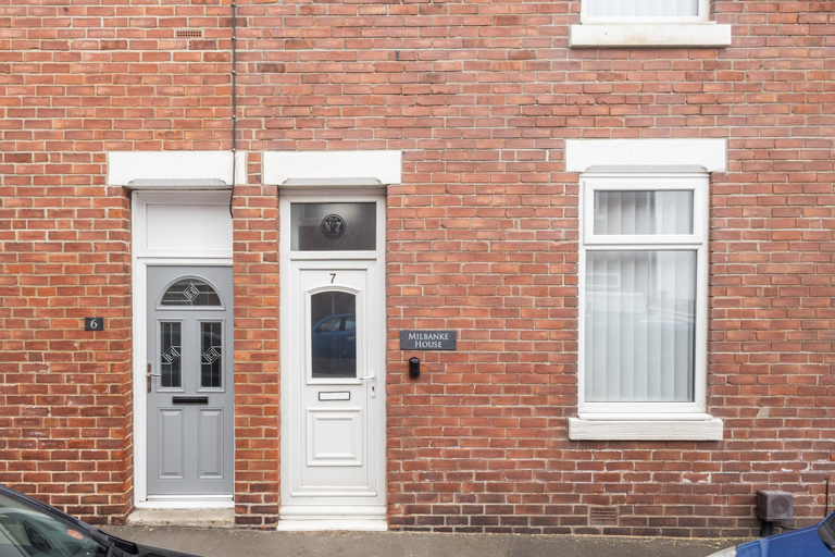 Exterior & Views, Host Stay Milbanke House, Durham