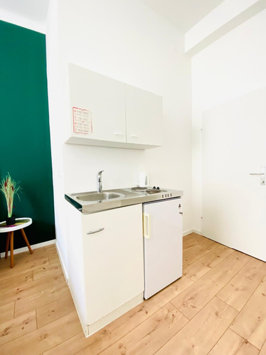 Others 4, 8 Studios with Terrace in Margareten, Wien