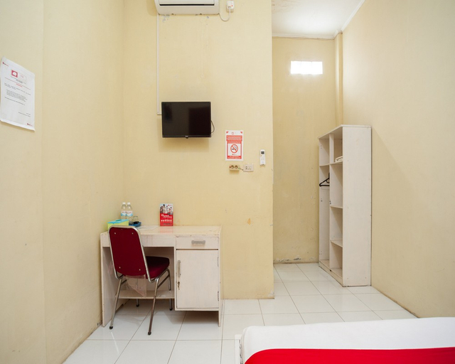 Bedroom 2, RedDoorz near Universitas Muhammadiyah Pringsewu, Tanggamus