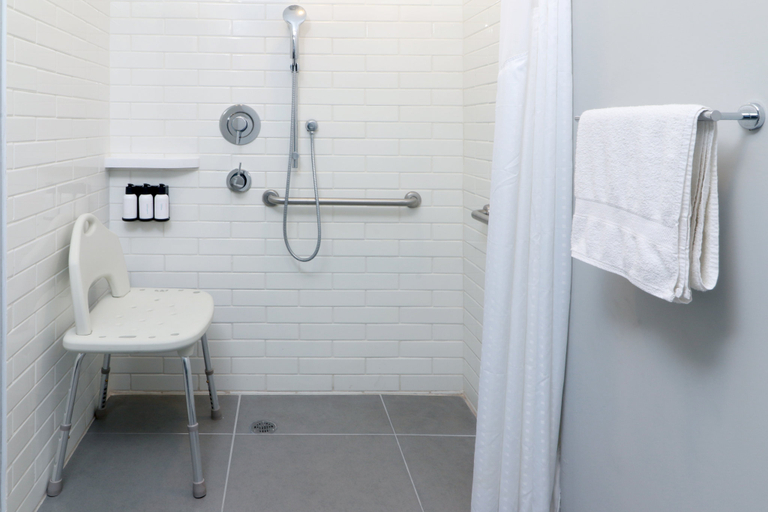 Bathroom 4, avid hotel TIJUANA - OTAY by IHG, Tijuana