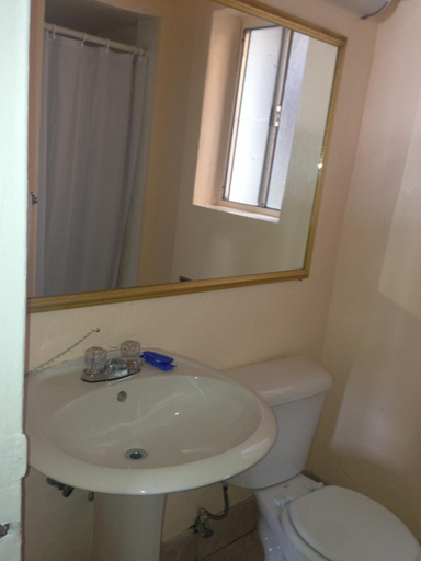 Bathroom 4, Econo Lodge Oakland Lake Merritt Area, Alameda