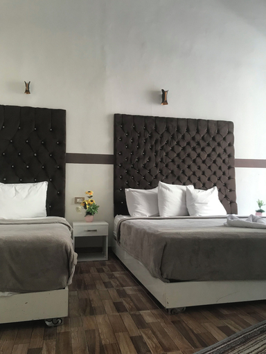 Bedroom 3, Hotel velvet, 'Abdin