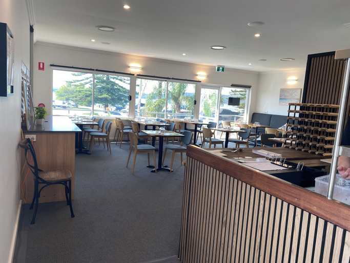 Food & Drinks 4, Quays Hotel, Eurobodalla