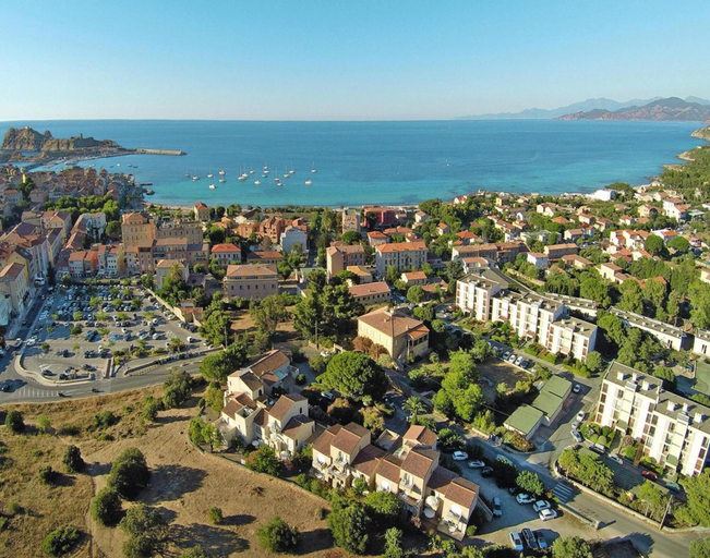 Others 4, Apartment in Ile Rousse Near Bodri Beach, Haute-Corse