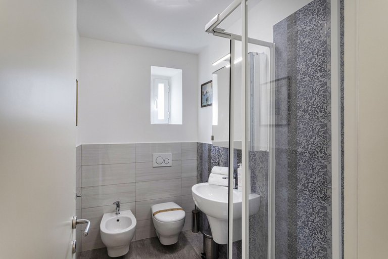 Bathroom, Mazzini Gallery Suite in Genova by Wonderful Italy, Genova