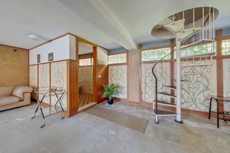 Others 5, Villa Olivella in Sale Marasino, Brescia