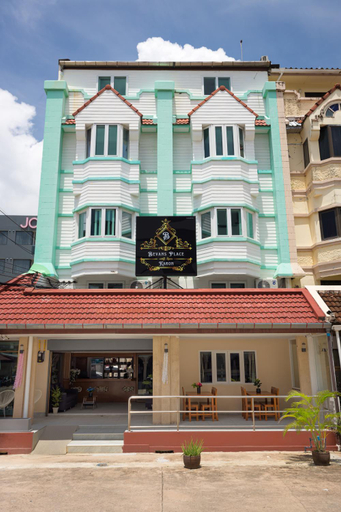 Others 3, Bevans Place Karon, Phuket Island