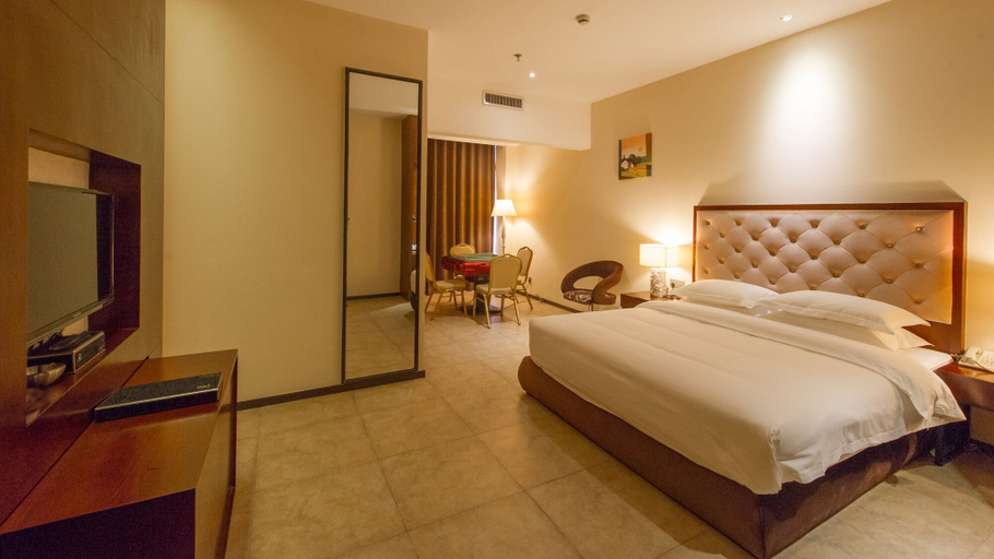 Bedroom 3, Minfeng International Hotel, Guilin