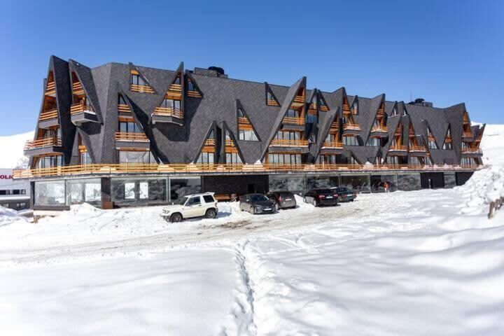 Exterior & Views 1, Apartment in Marshall Gudauri Project✹✺❆, Kazbegi