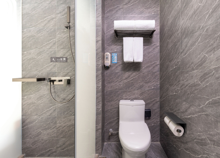 Bathroom 3, Nostalgia S Hotel(Chengdu KuanZhai Alley), Chengdu