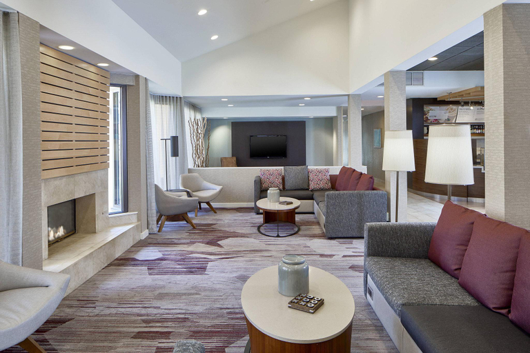 Public Area, Sonesta Select Raleigh Durham Airport Morrisville, Wake