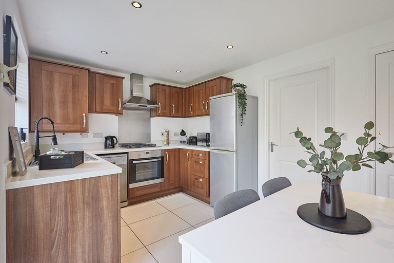 Room 5, Host Stay Polwell Road, Leicestershire