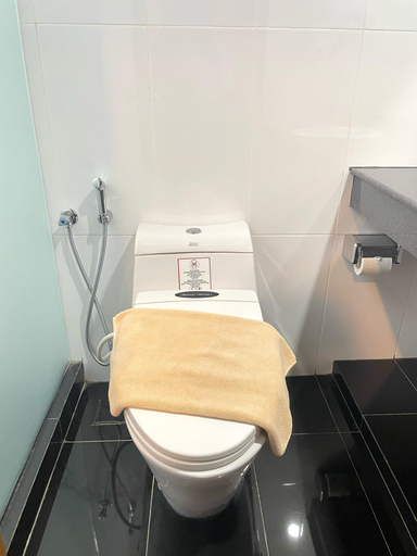 Bathroom 6