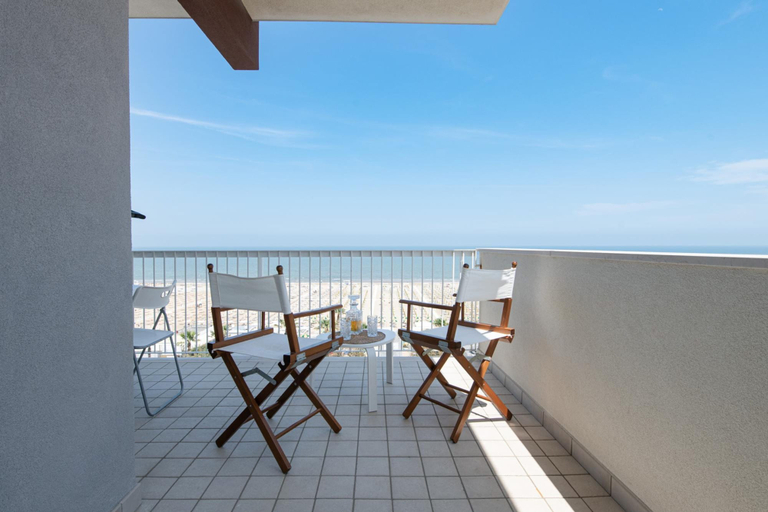 Others 5, Ventodue in Rimini With 2 Bedrooms and 1 Bathrooms, Rimini