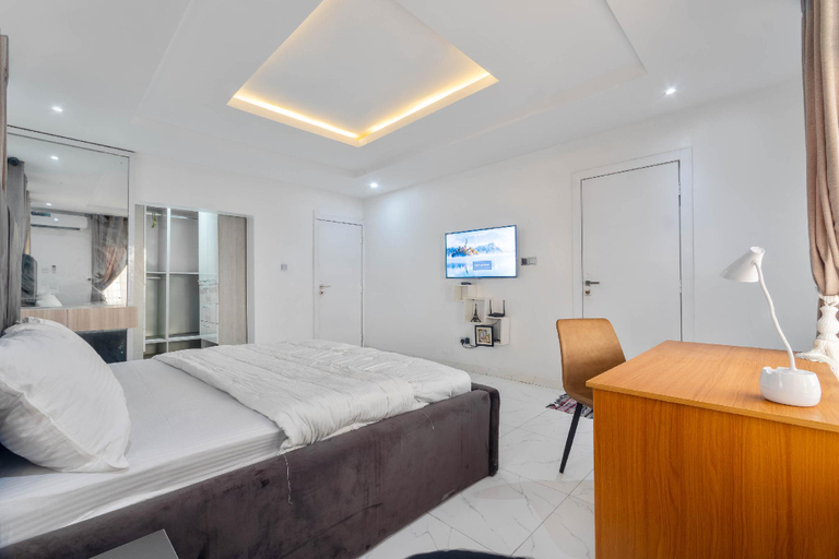 Bedroom 2, Gorgeous Apartment Lekki, Eti-Osa