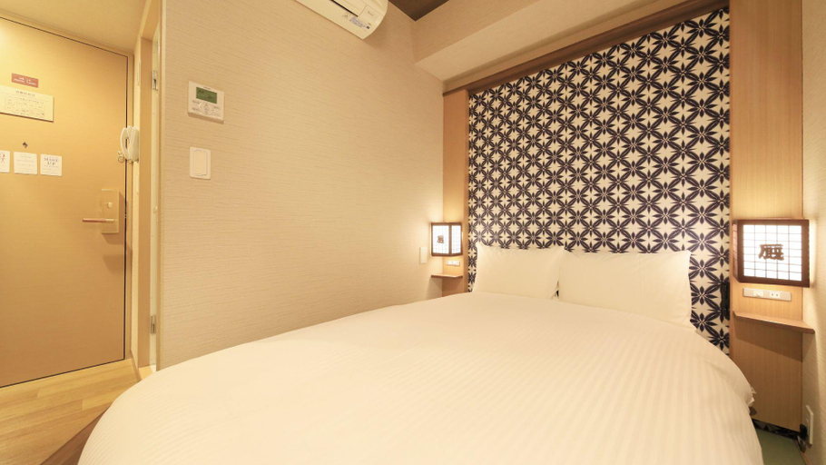 Bedroom 25