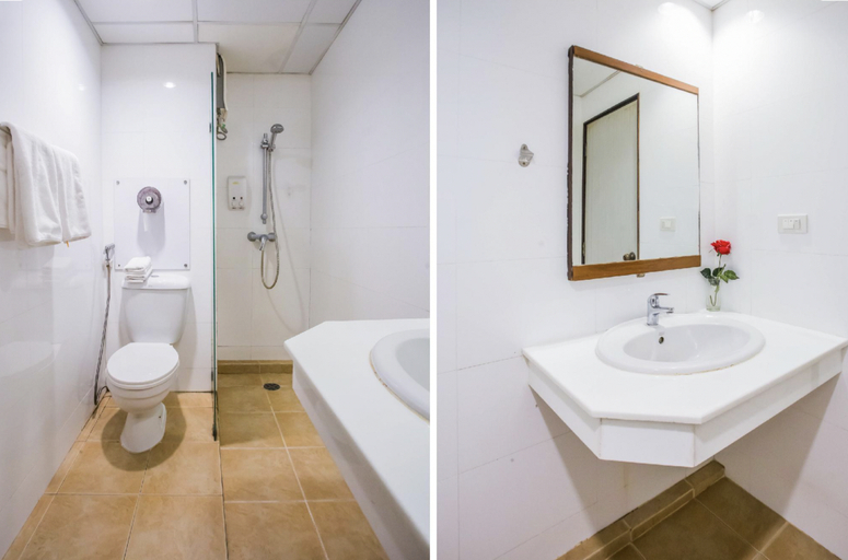 Bathroom 4, Atlas Bangkok Hotel, Wattana