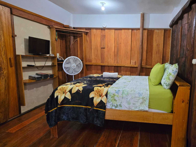 Bedroom 3, Freshwater Creek Cabanas