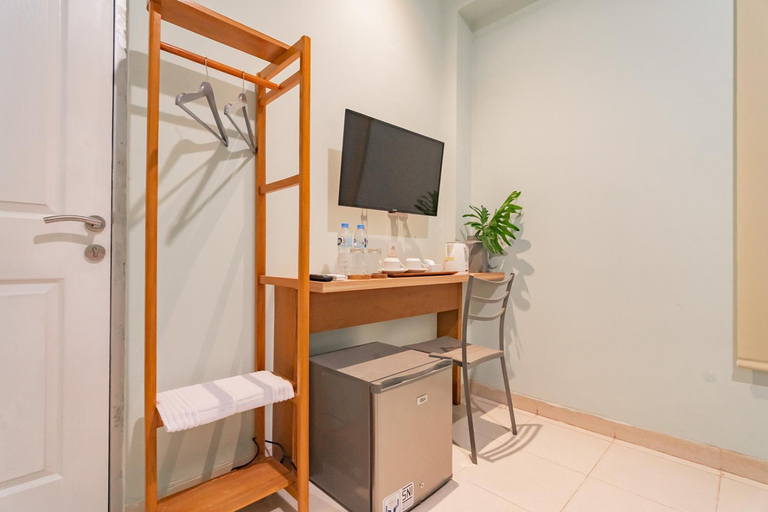 Bedroom 13