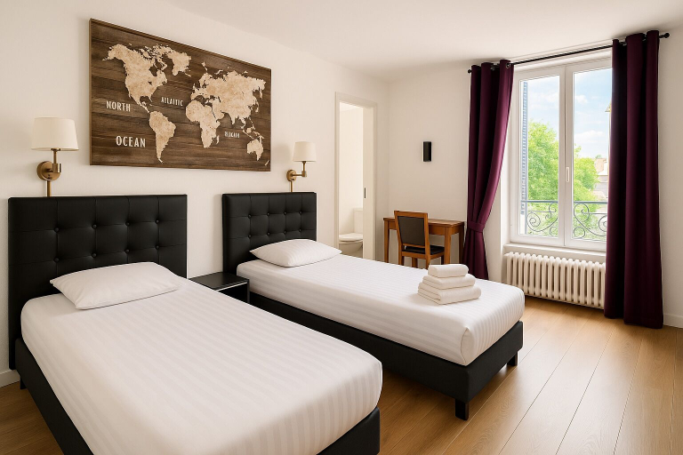 Bedroom 3, L'Hôtel du Cirque, Aube