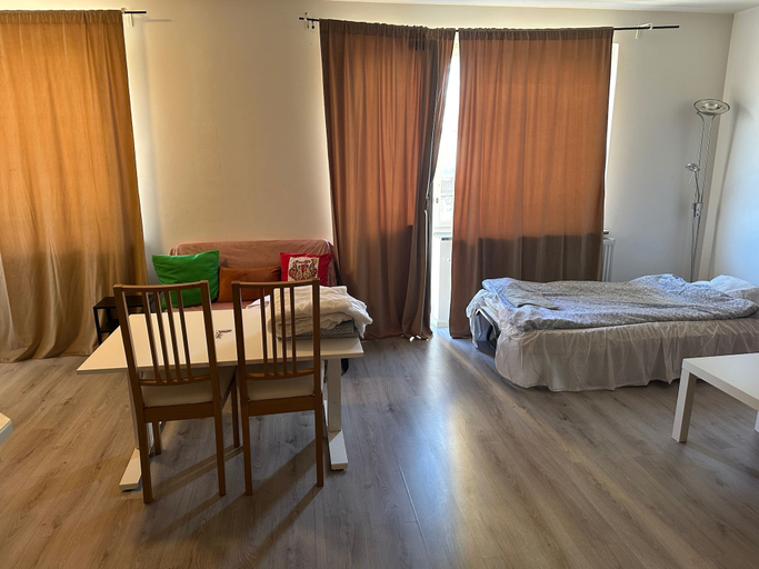 Room 5, Studioapartment in Hasselby, Stockholm, Stockholm