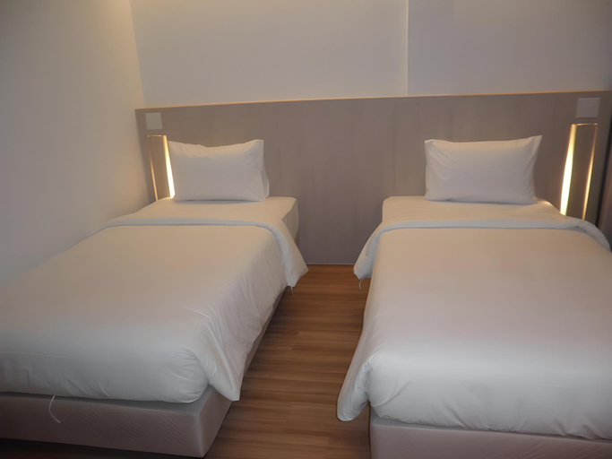 Bedroom 10