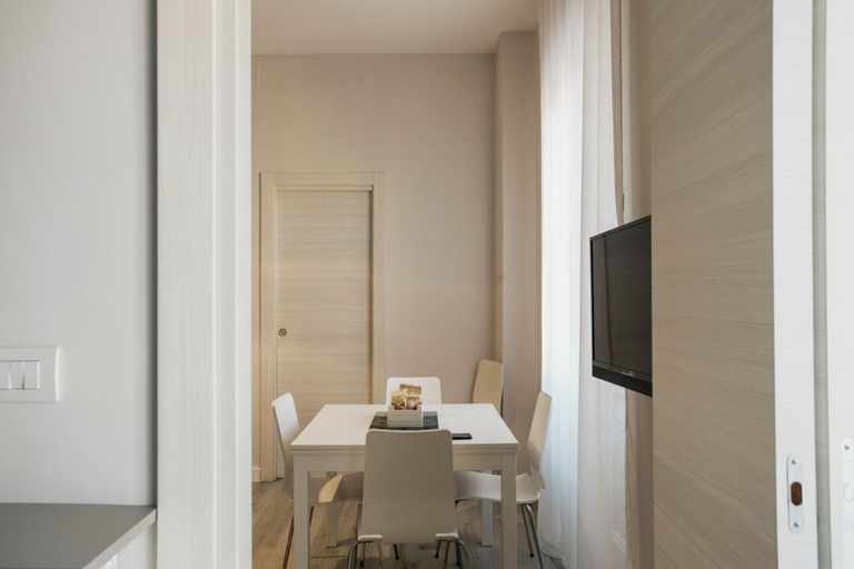 Public Area 3, Livingstone, Matera