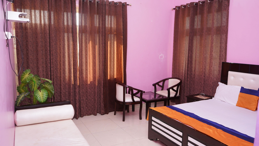 Bedroom, Hotel Apoorva, Almora