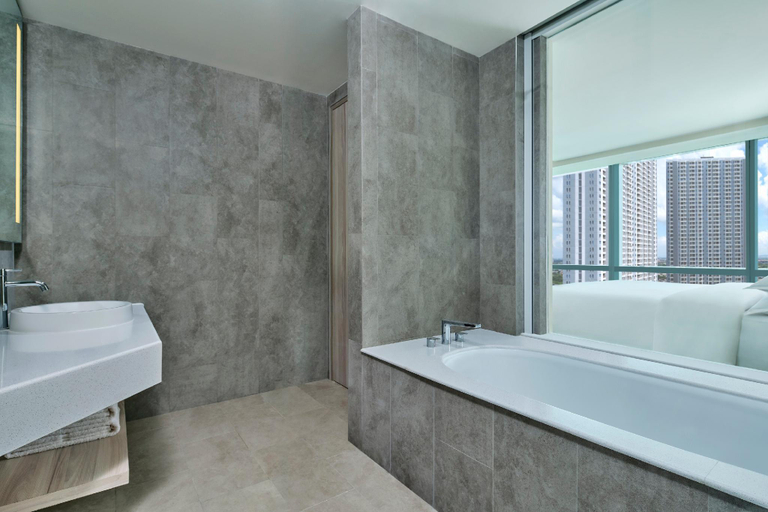 Bathroom 17