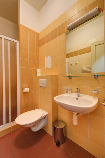 Bathroom 4, Zamek Krtiny, Blansko