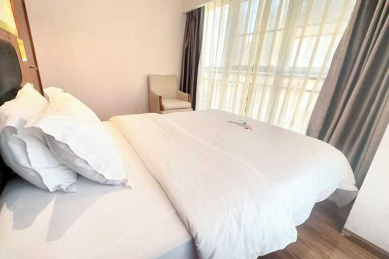 Bedroom 5, Hedu Hotel, Zhaotong