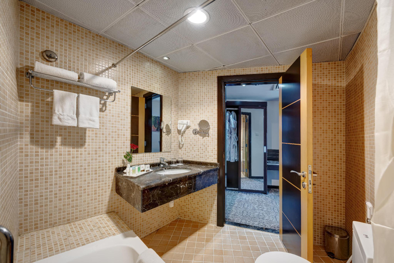 Bathroom 5, Aryana Hotel, Sharjah City
