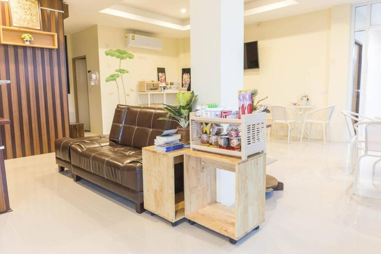 Public Area 2, Yaibua Hotel, Muang Chanthaburi