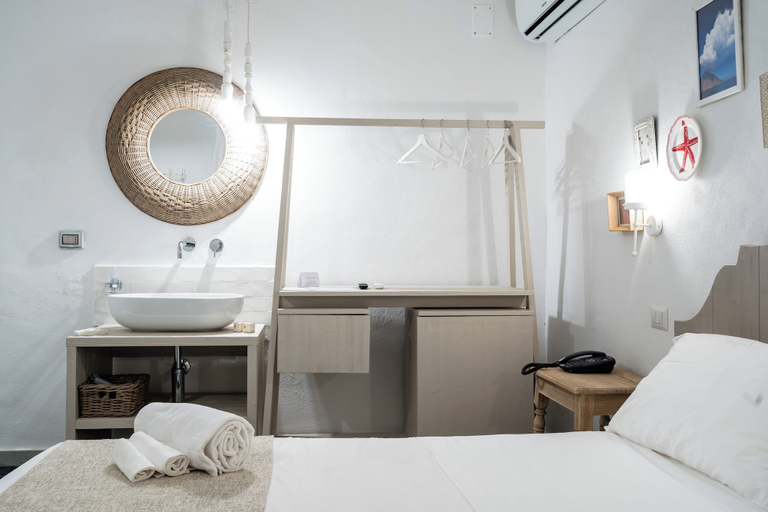 Bedroom 5, La Sciara Resort Hotel, Messina