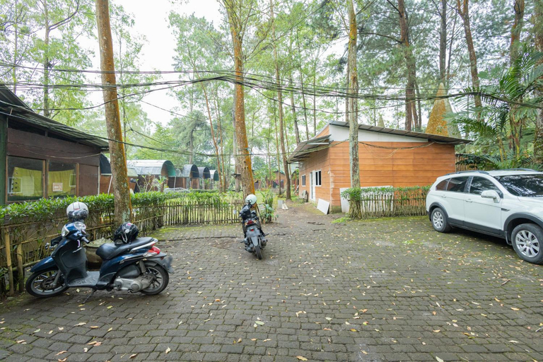 Public Area 3, Chikar Glamping @ Wisata Coban Talun Mitra RedDoorz, Malang