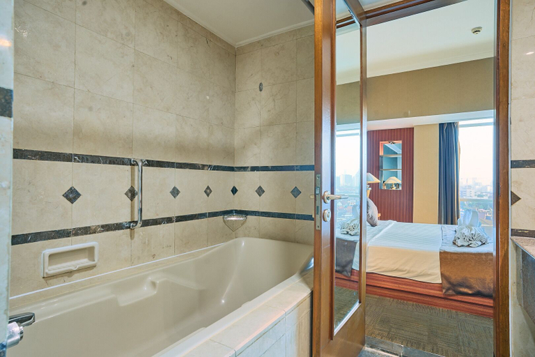 Bathroom 6