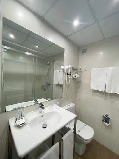 Bathroom 5, SM Hotel Sant Antoni, Barcelona