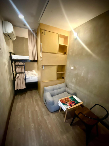 Bedroom 14