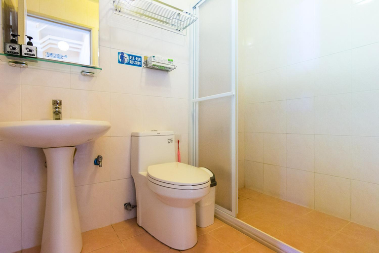 Bathroom 3, Ciao Life Bed and Breakfast, Taitung