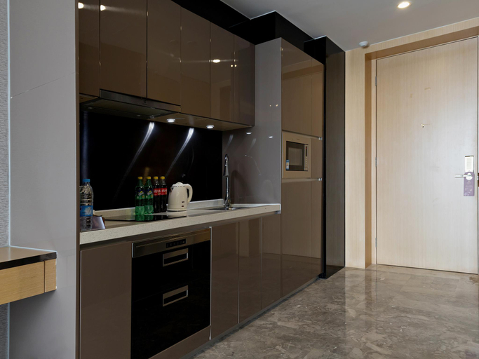 Dining Room 9