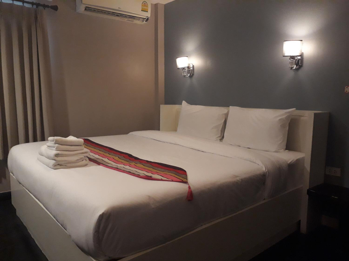 Bedroom 2, V30 Sukhumvit, Khlong Toey