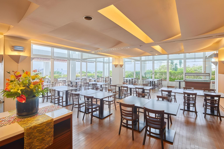 Food & Drinks 5, Royal View Hotel Churaumi, Motobu