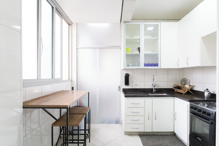 Others 5, Coliving São João 02, São Paulo