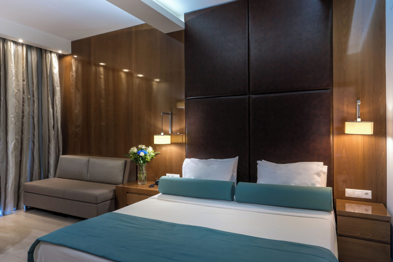 Bedroom 3, Cosmopolitan Hotel by GHH, Central Macedonia