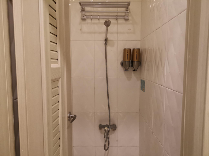 Bathroom 4, TW Hostel 1, Taipei City