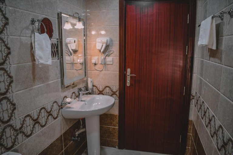 Bathroom 5, Al Muhajer Serviced Apartments In Al Salamah District, Jeddah
