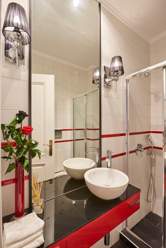 Bathroom 4, Luxury 4 Bdrm Villa with Pvt Pool on the beach, Attica