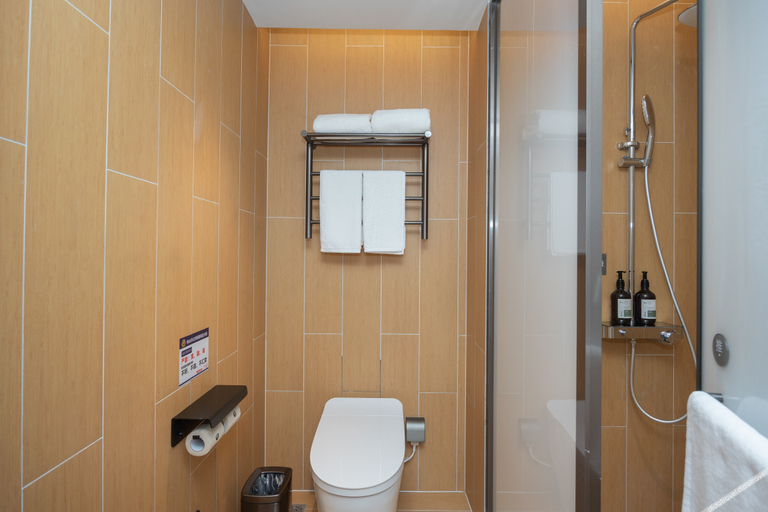 Bathroom 5, JI Hotel Zhoushan Shenjiamen Internatilnal Aq, Zhoushan