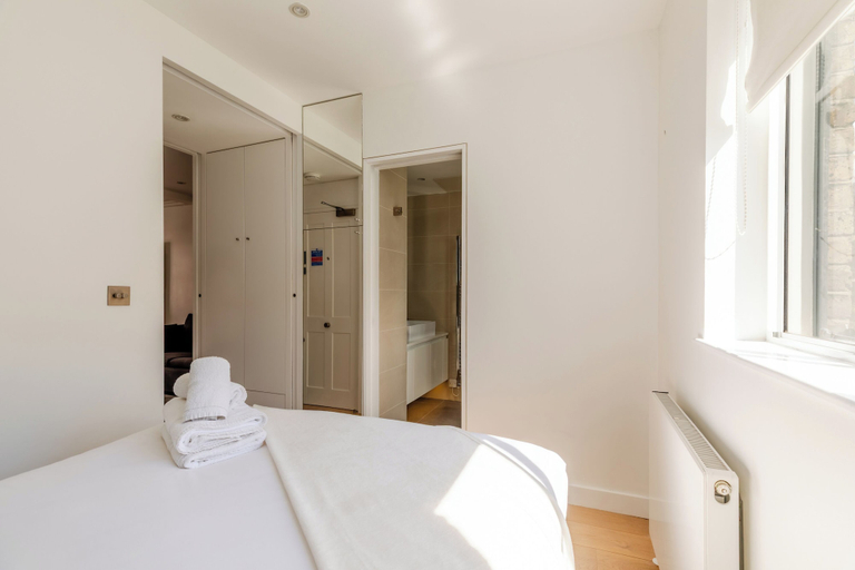 Bedroom 3, Soho by Excel Apartments, London